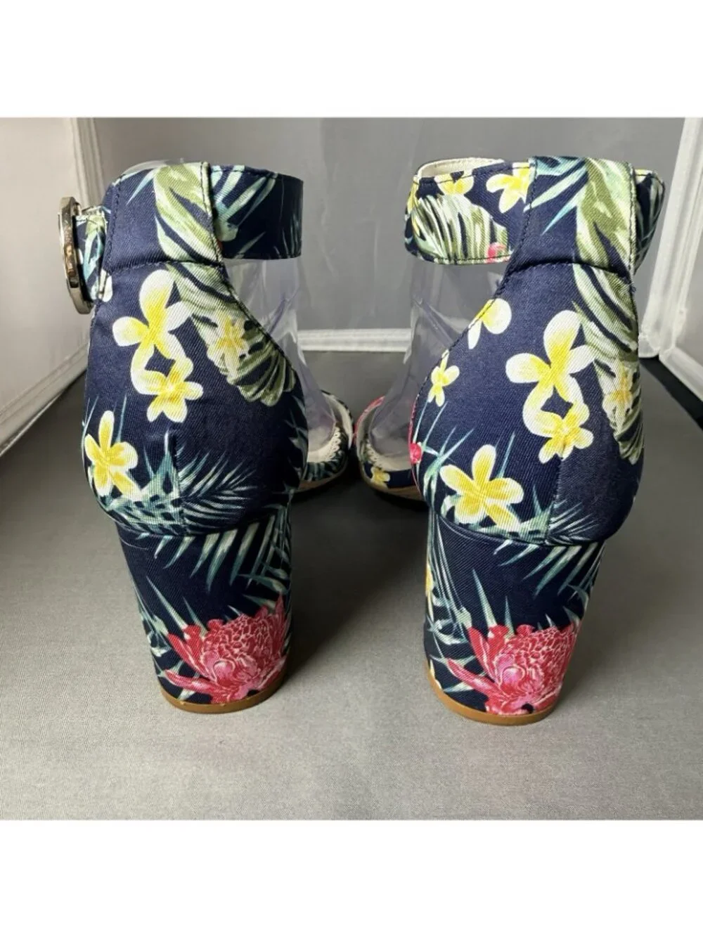 1901 Nordstrom Ellery Tropical Floral Block Heel Ankle Strap Sandals Size 7 - Picture 4 of 8